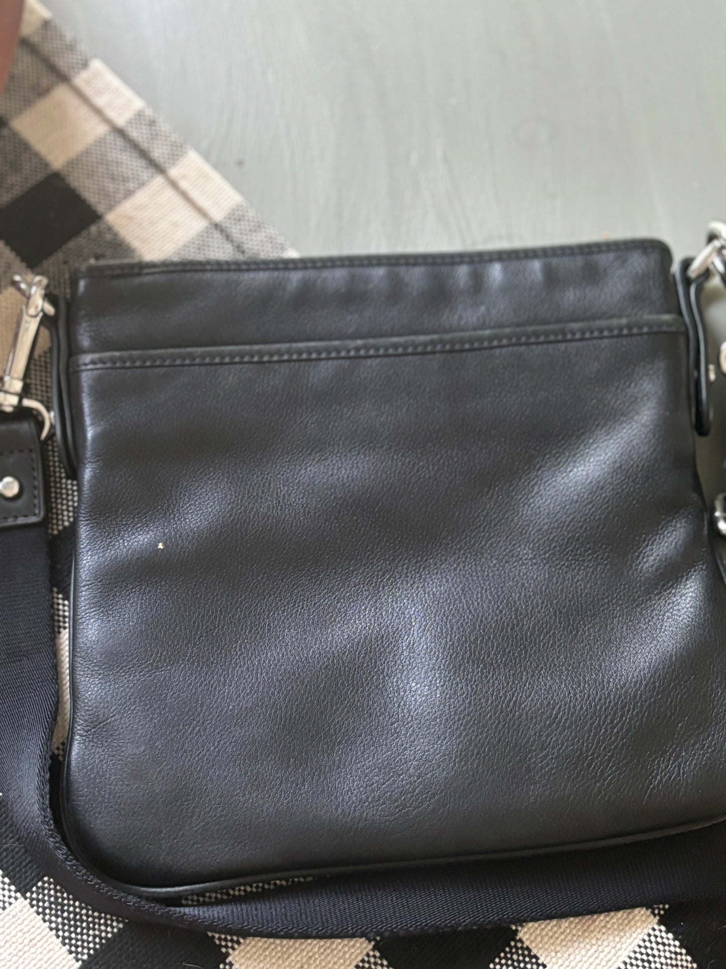Lauren Ralph Lauren Leather Crossbody Bag