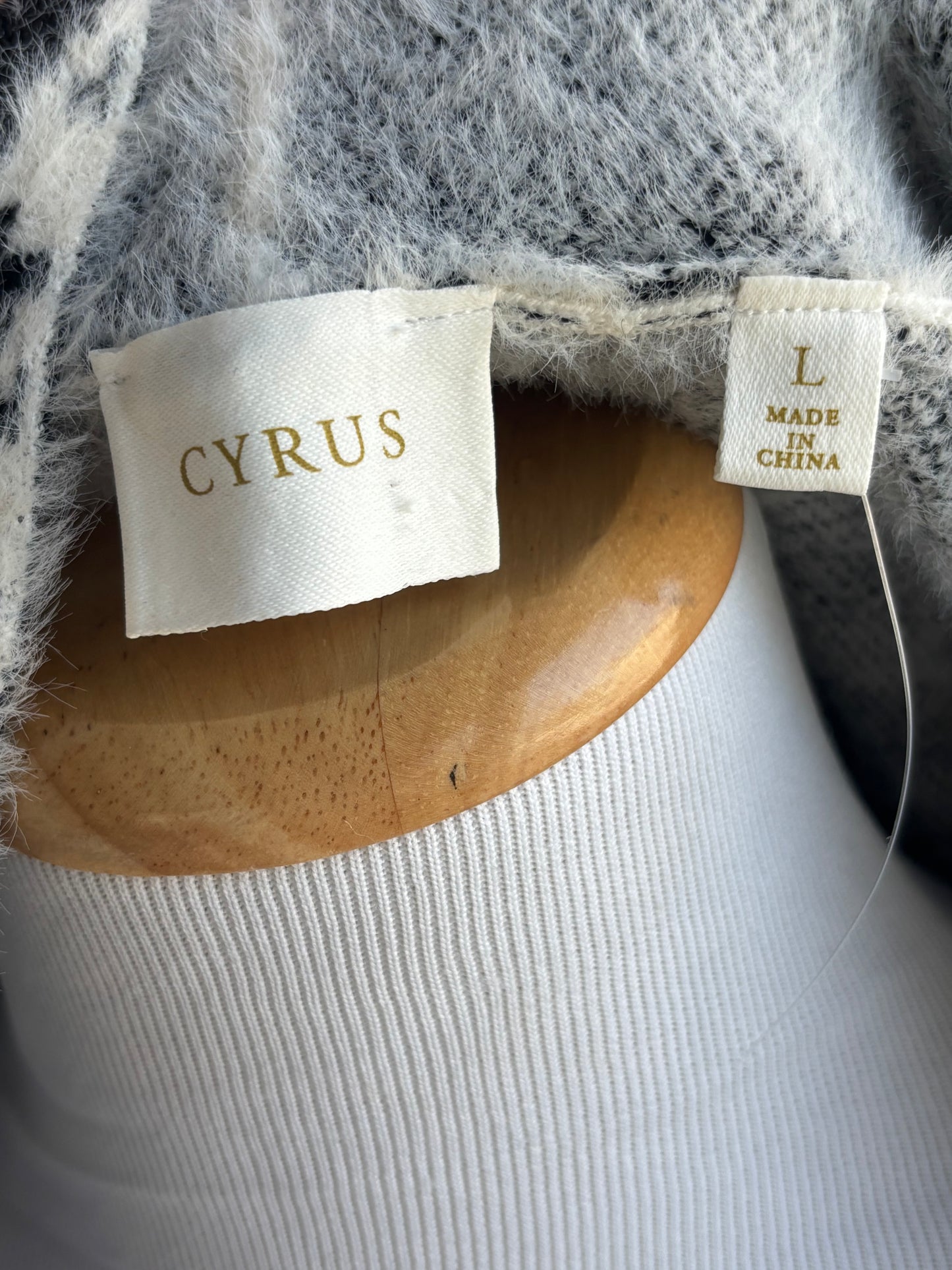 Classy Houndstooth Cardigan Large