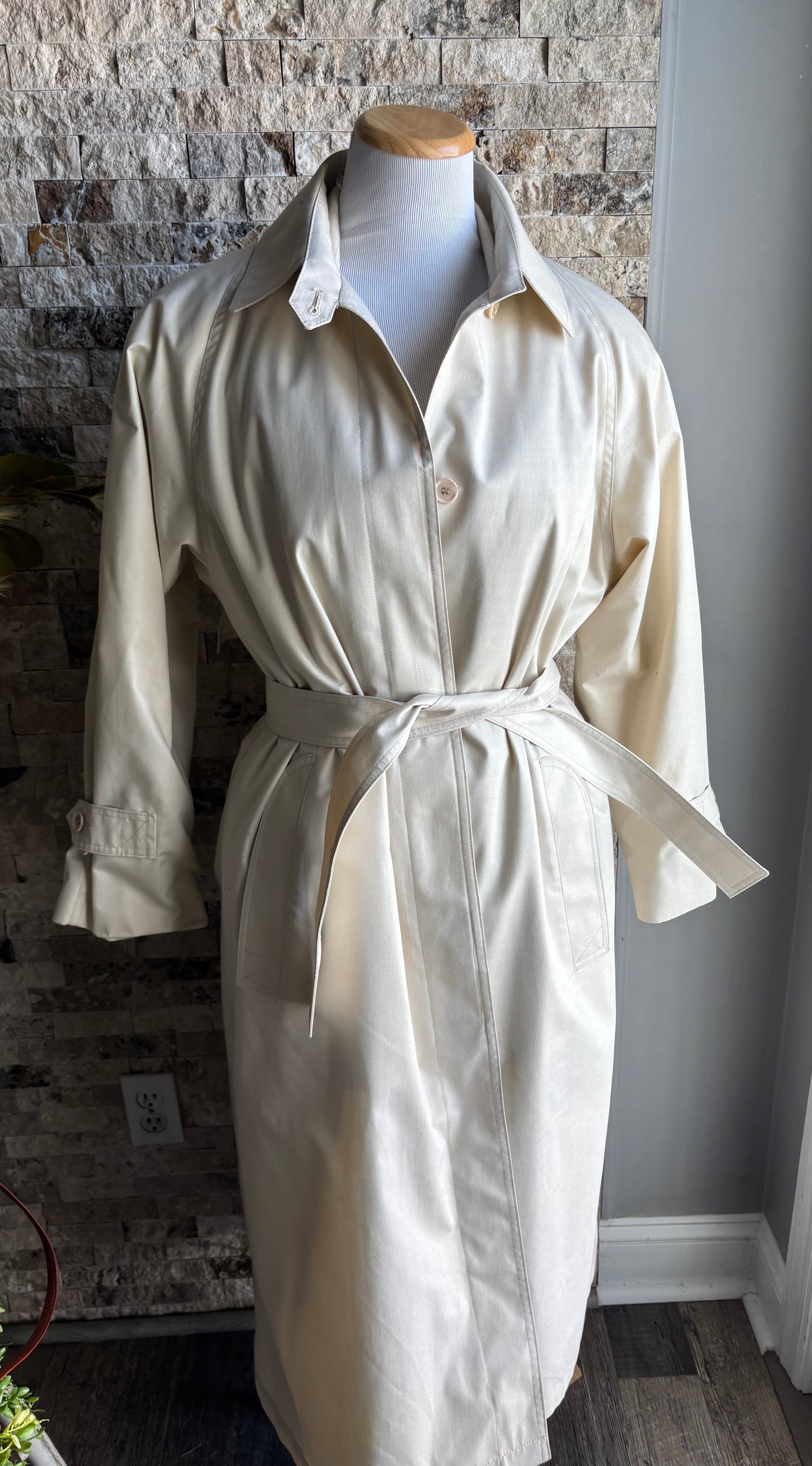 London Fog Long Trench Raincoat 12 petite