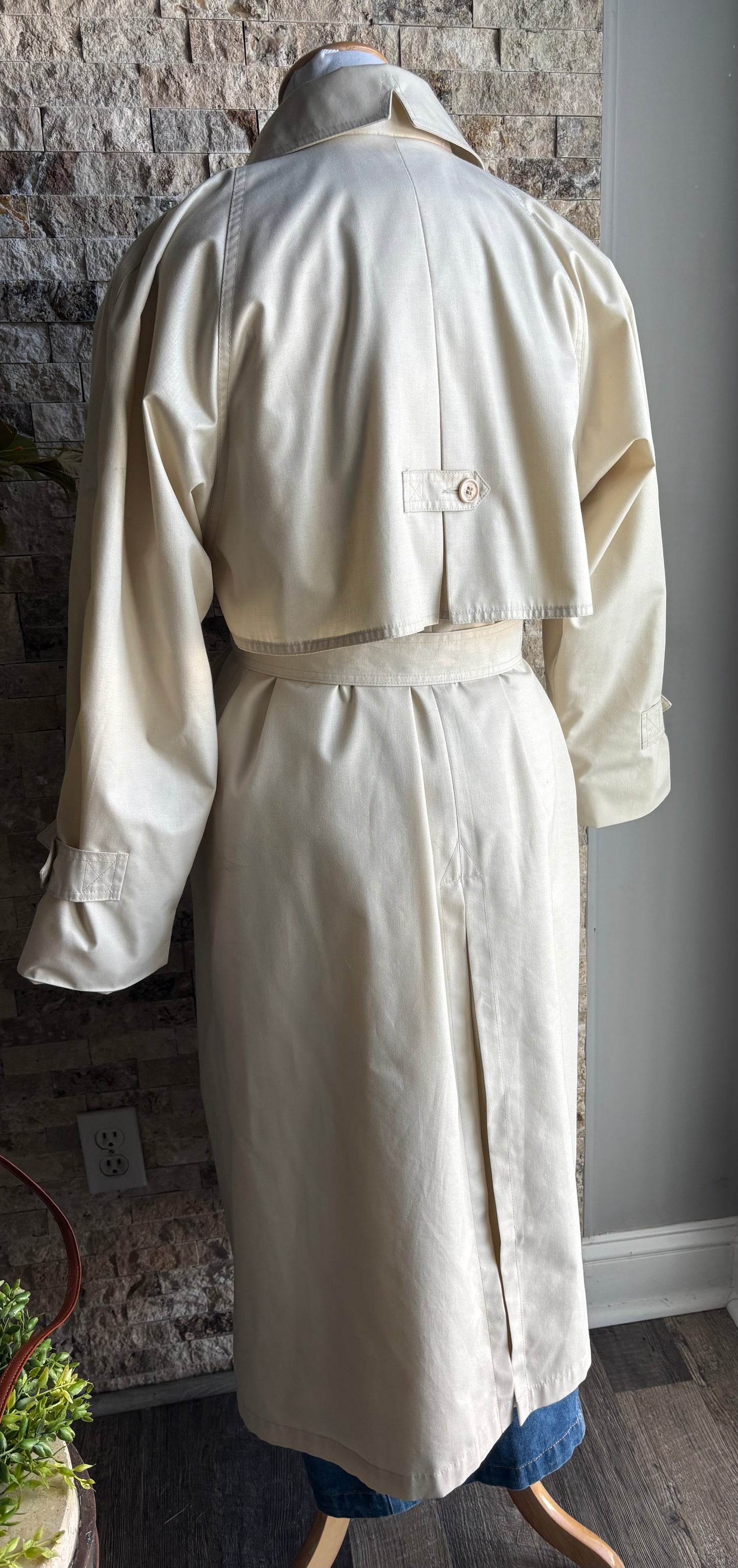 London Fog Long Trench Raincoat 12 petite