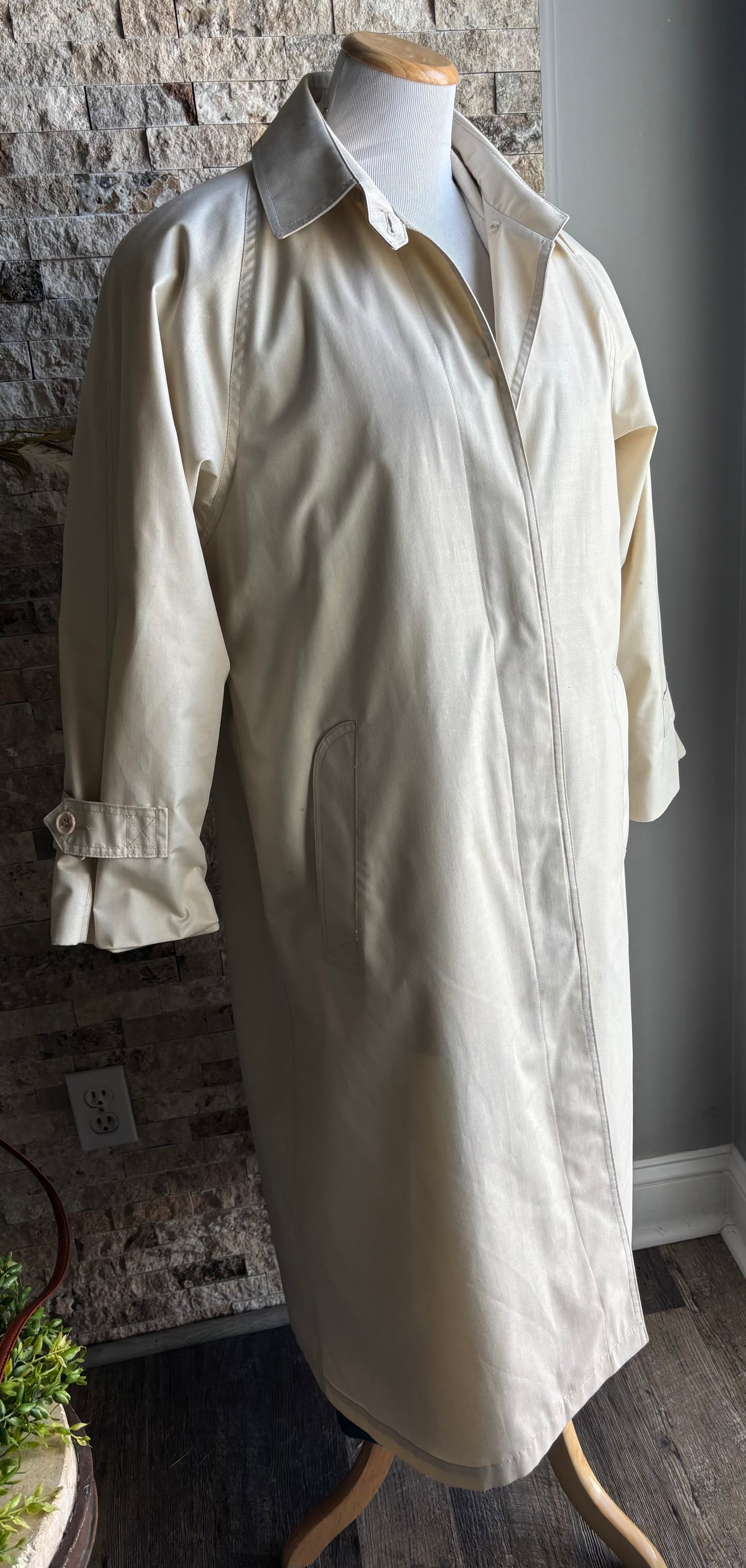 London Fog Long Trench Raincoat 12 petite