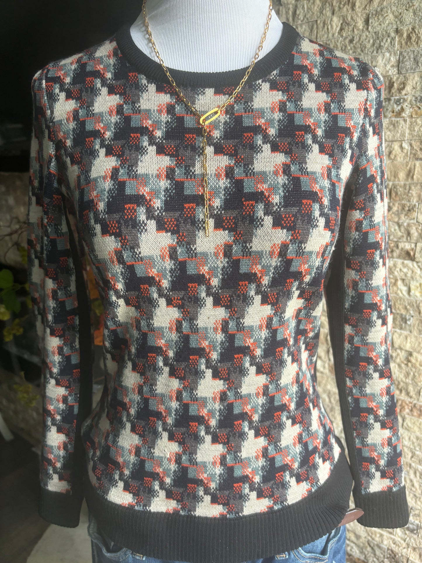 Geometric Design Sweater Small