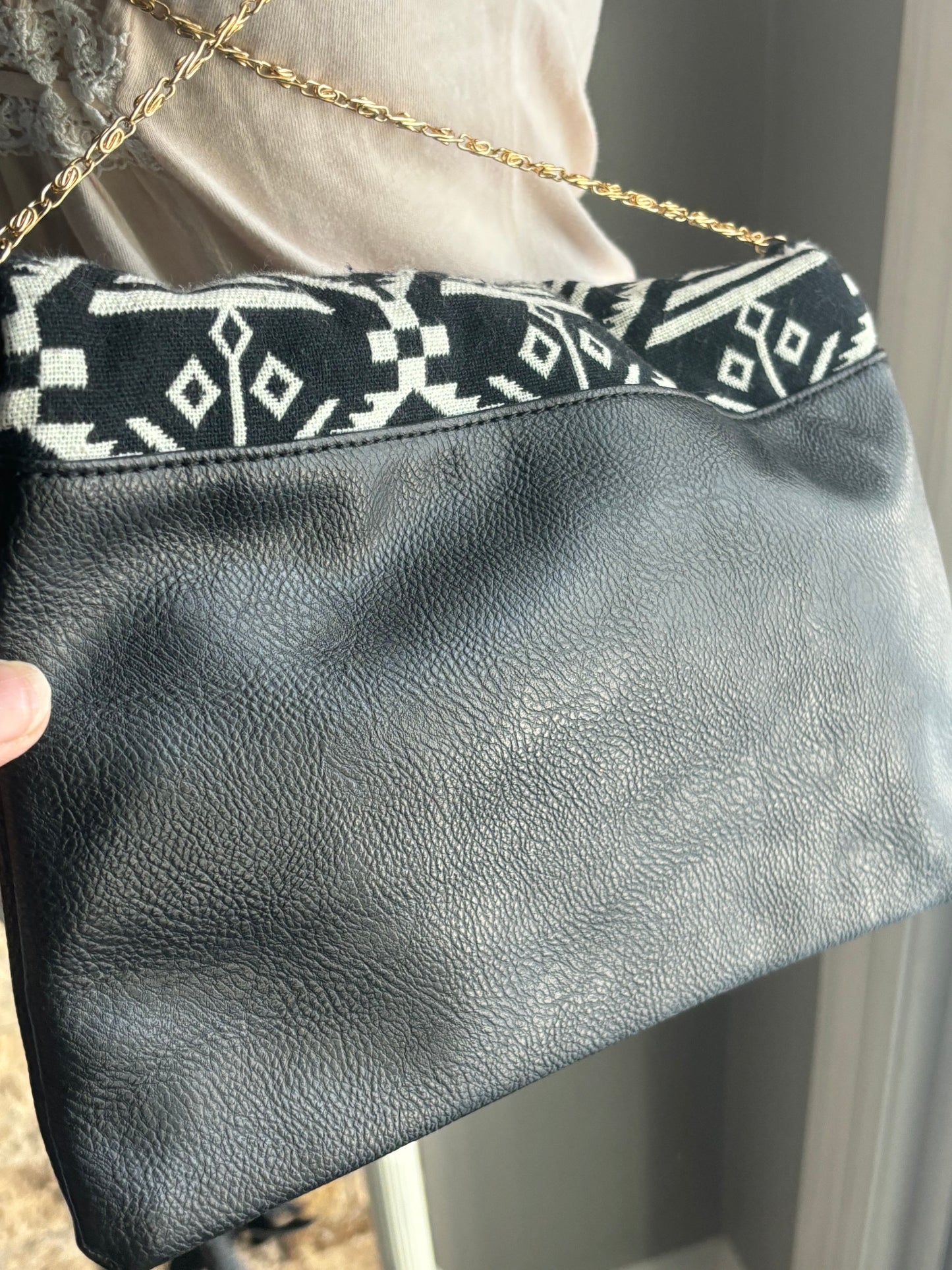 Olivia Miller Crossbody Bag