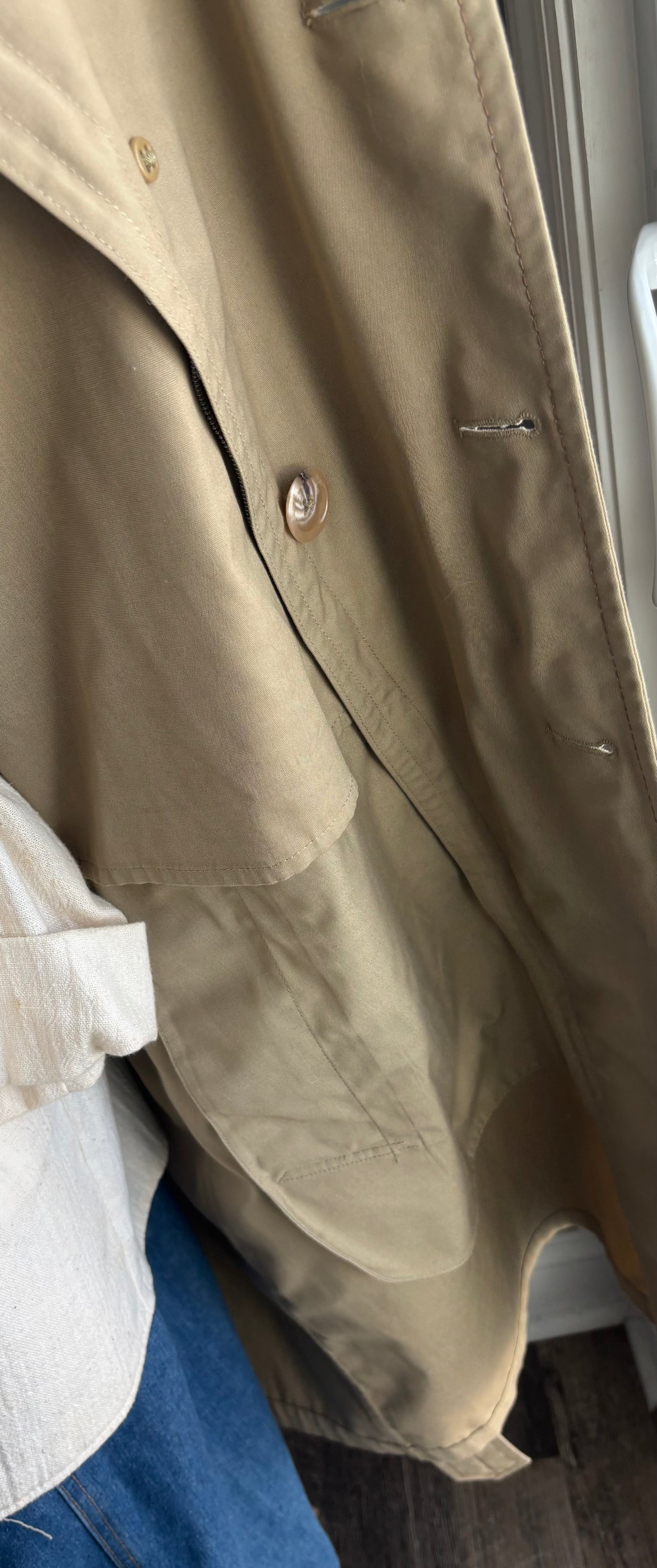 Vintage London Fog Ladies Trench Coat 10