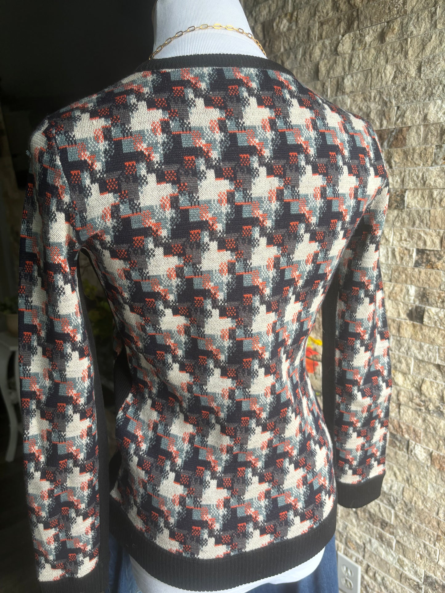 Geometric Design Sweater Small