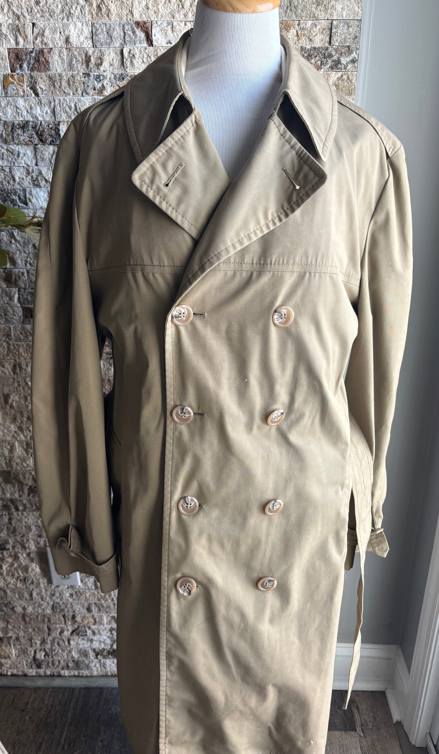 Vintage London Fog Ladies Trench Coat 10