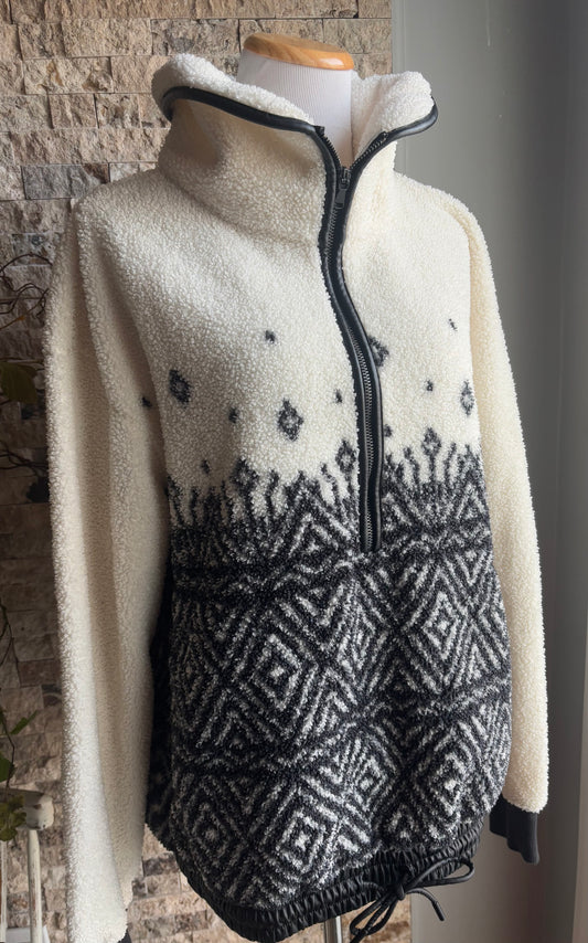 EUC Calia by Carrie Underwood Sherpa Pullover Large