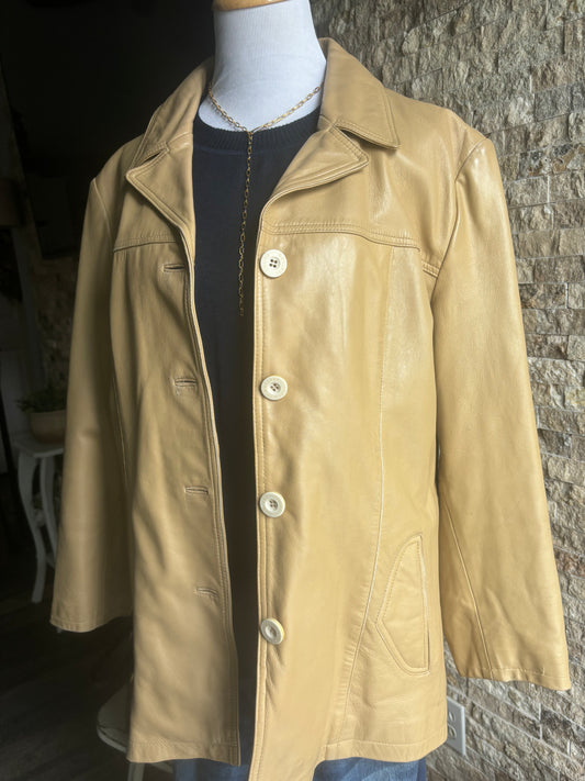 Leather jacket in butter yellow/ size xl