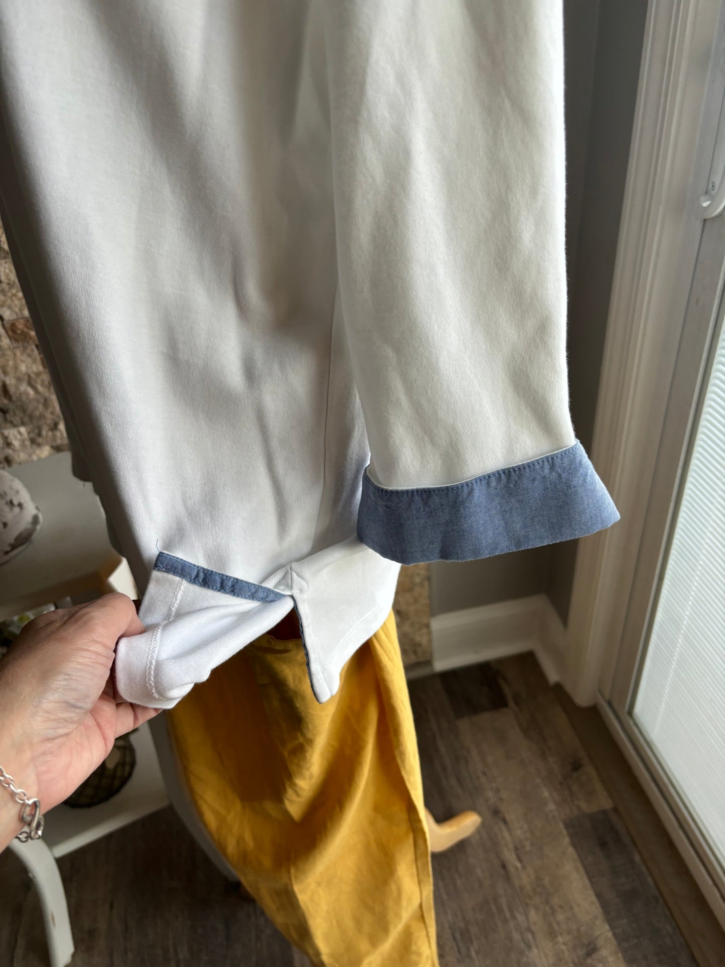 Nautica white top with denim cuff detailing xxl