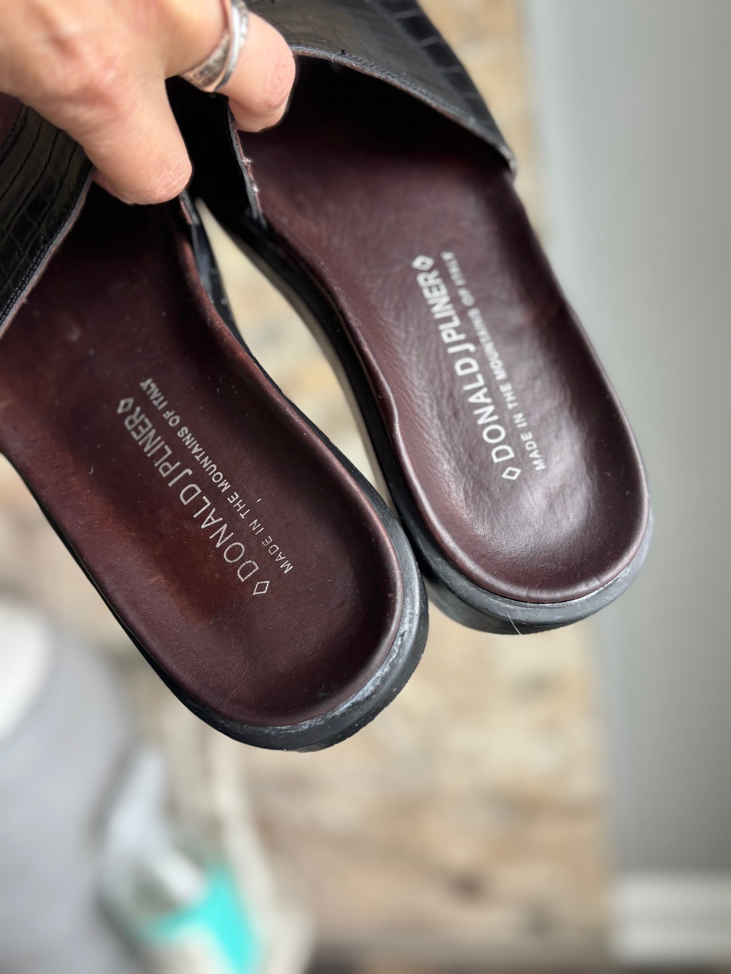 Donald J. Pliner Italian Leather Slides/ 7.5