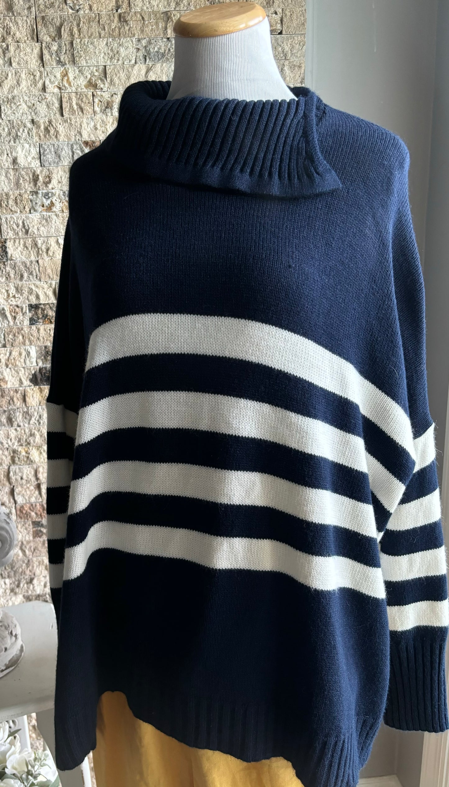 Mersea oversized Coastal vibes sweater with collar