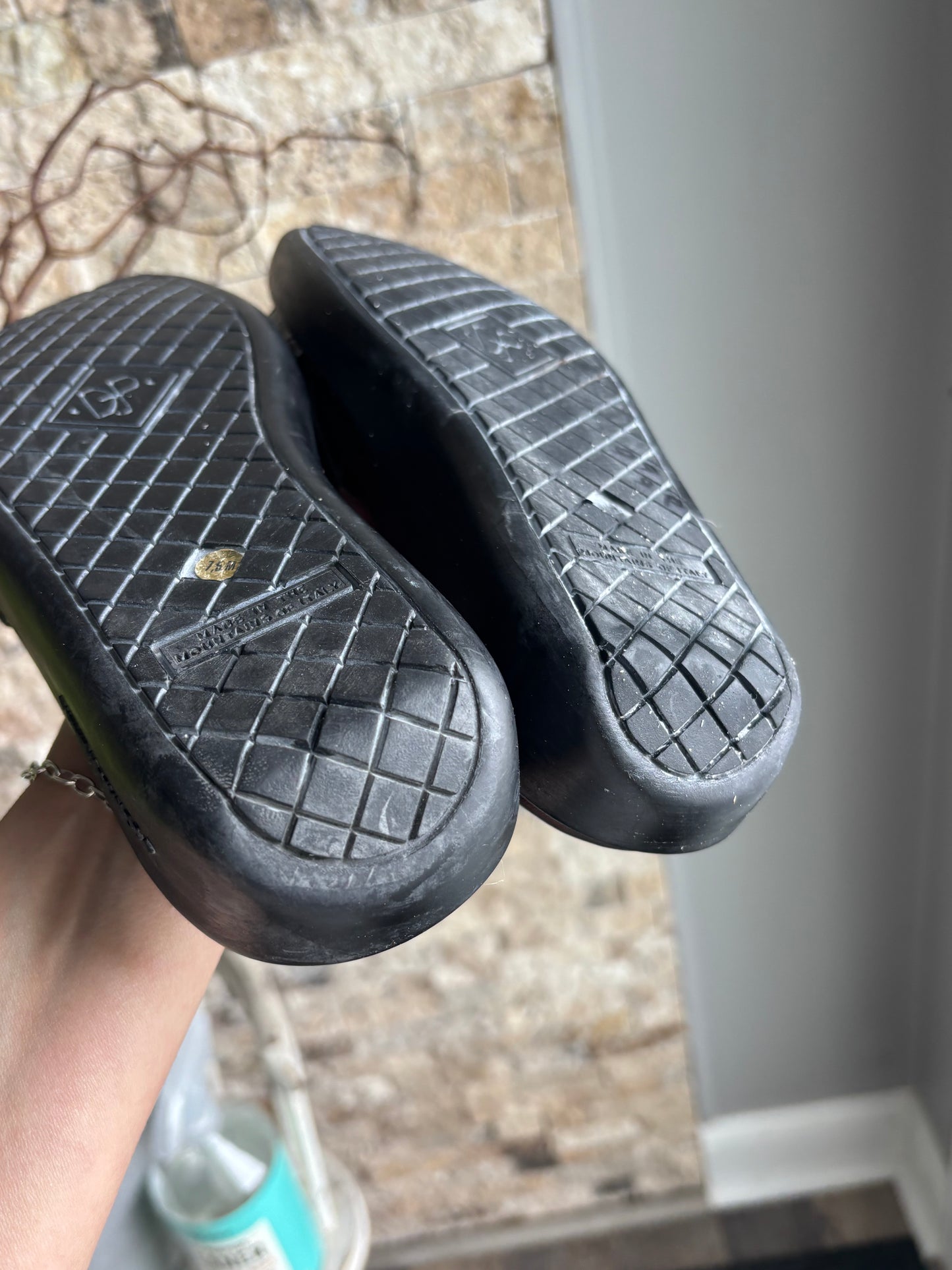 Donald J. Pliner Italian Leather Slides/ 7.5