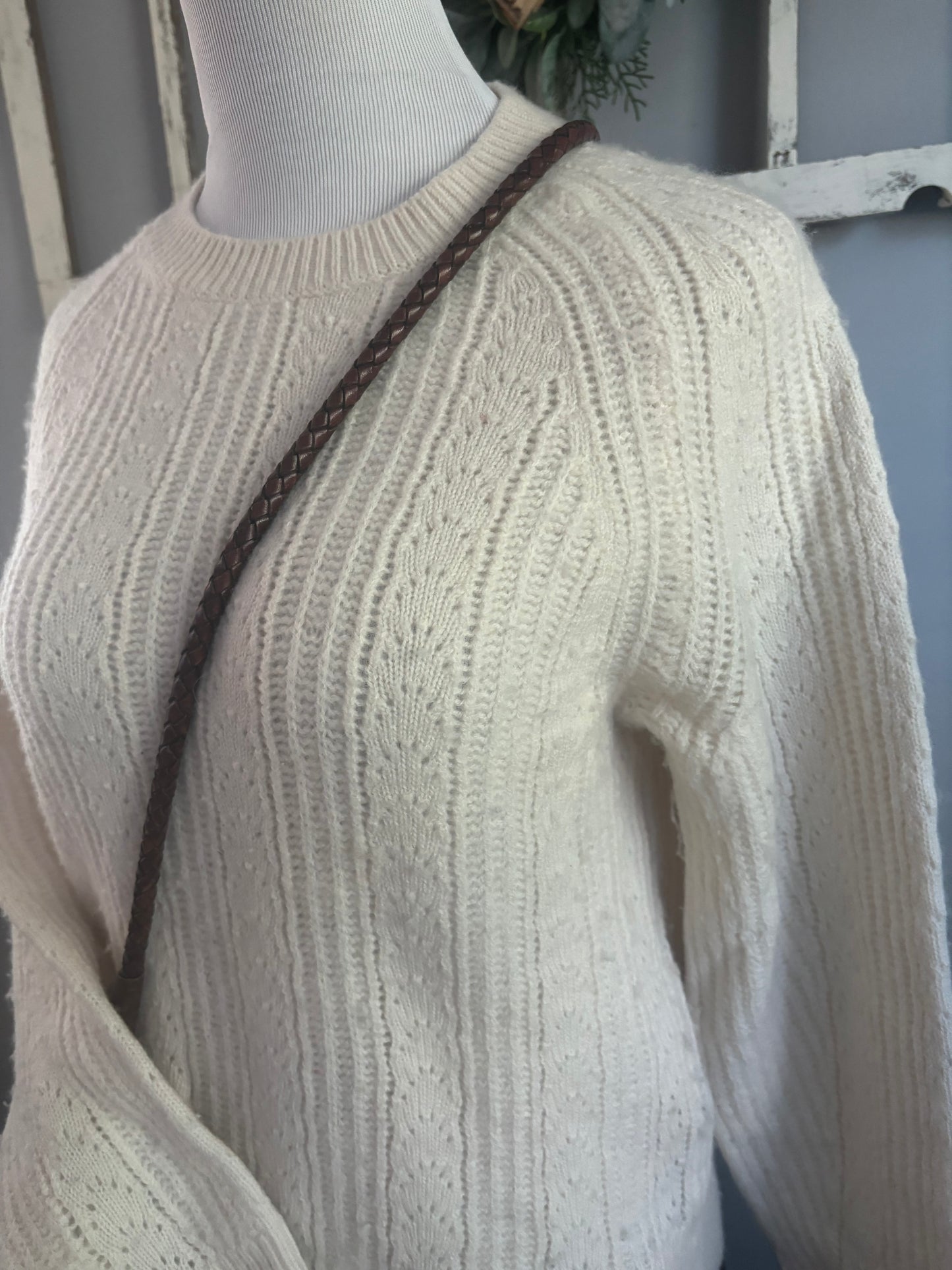 Club Monaco Ivory Knit sweater/ size small petite