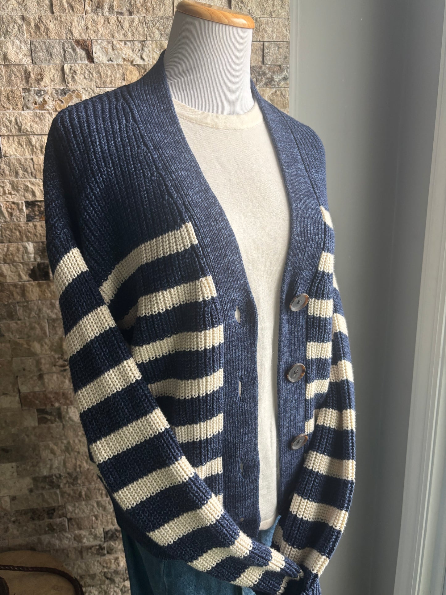 The Gap Shaker Stitch Cardigan Medium NWT