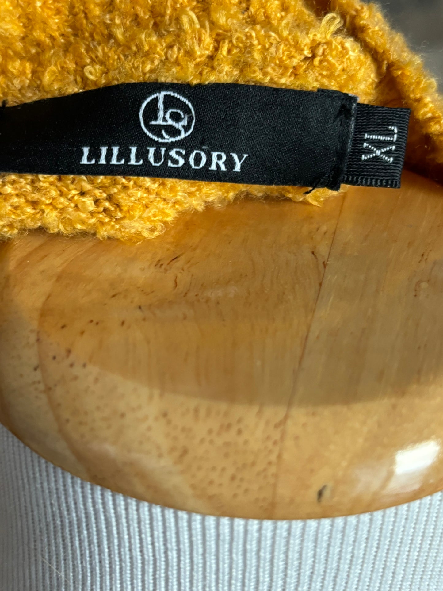 Lillusory Crew Neck Sweater/ Size XL