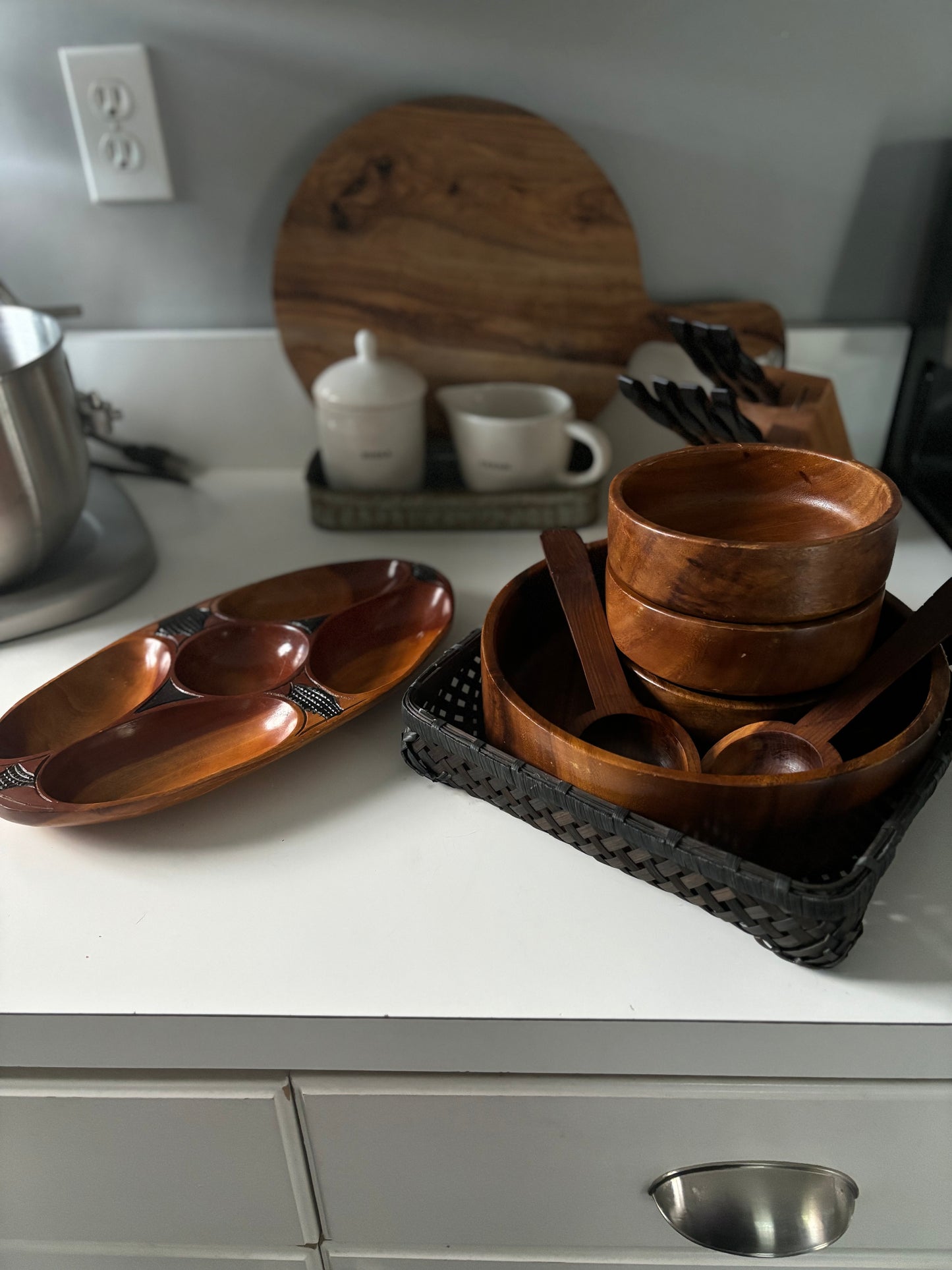 Wooden salad bowl set