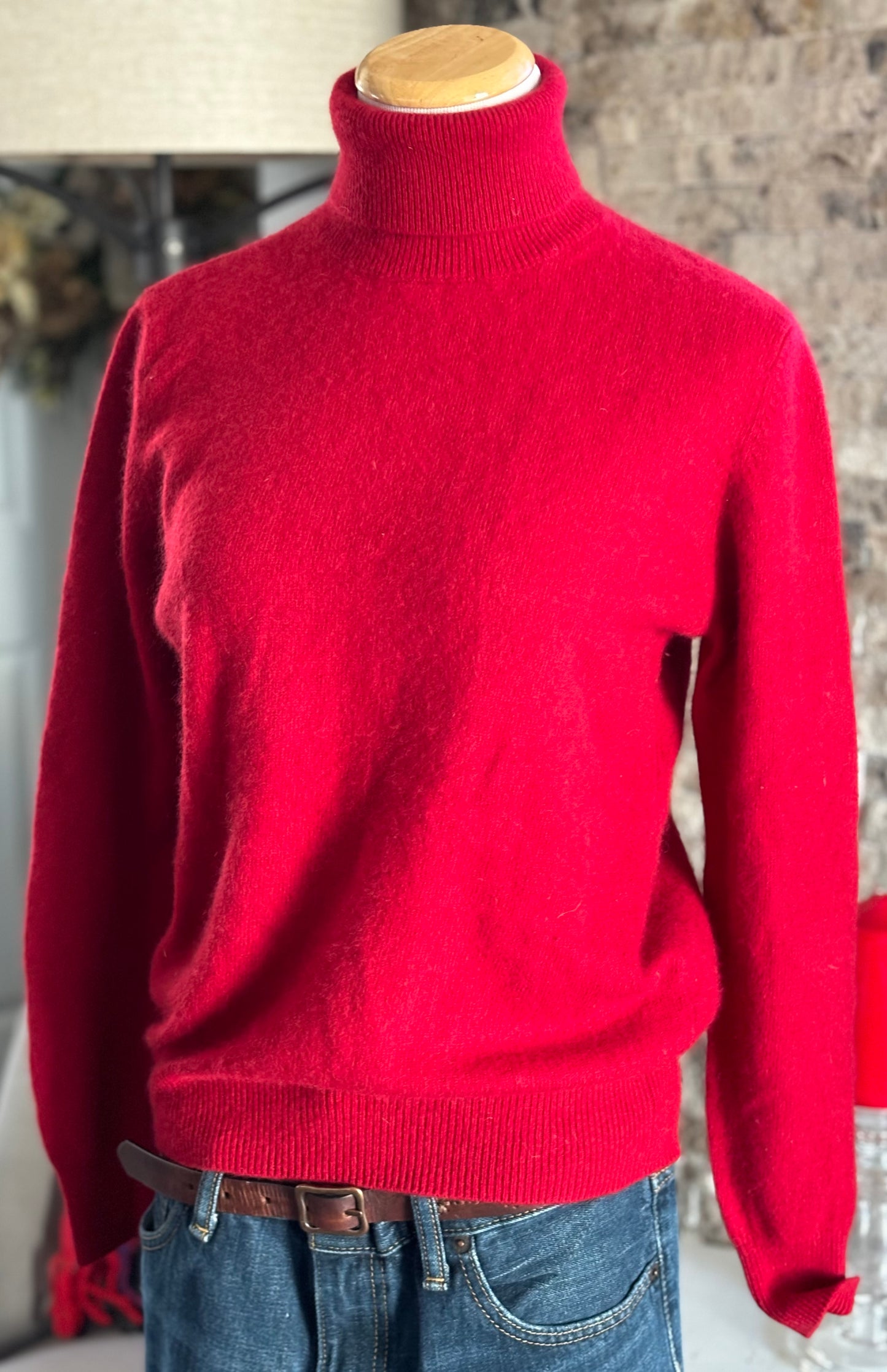 Christmas Red Cashmere/Size Small